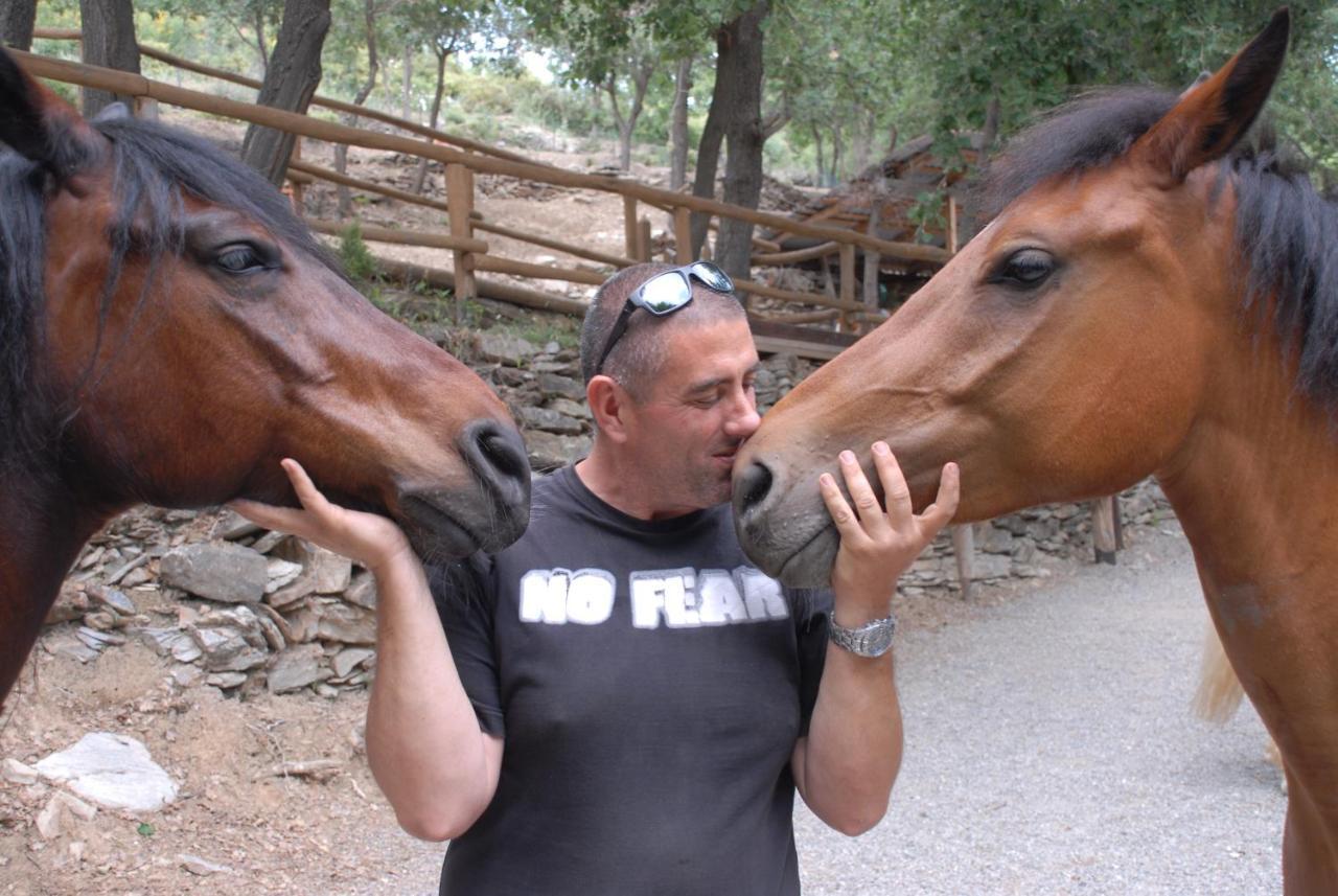 Gli Angeli Agriturismo Vila Cisano sul Neva Exterior foto