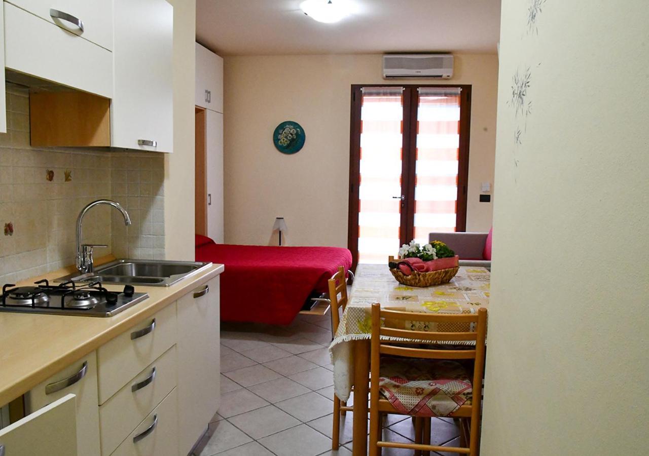 Gli Angeli Agriturismo Vila Cisano sul Neva Exterior foto