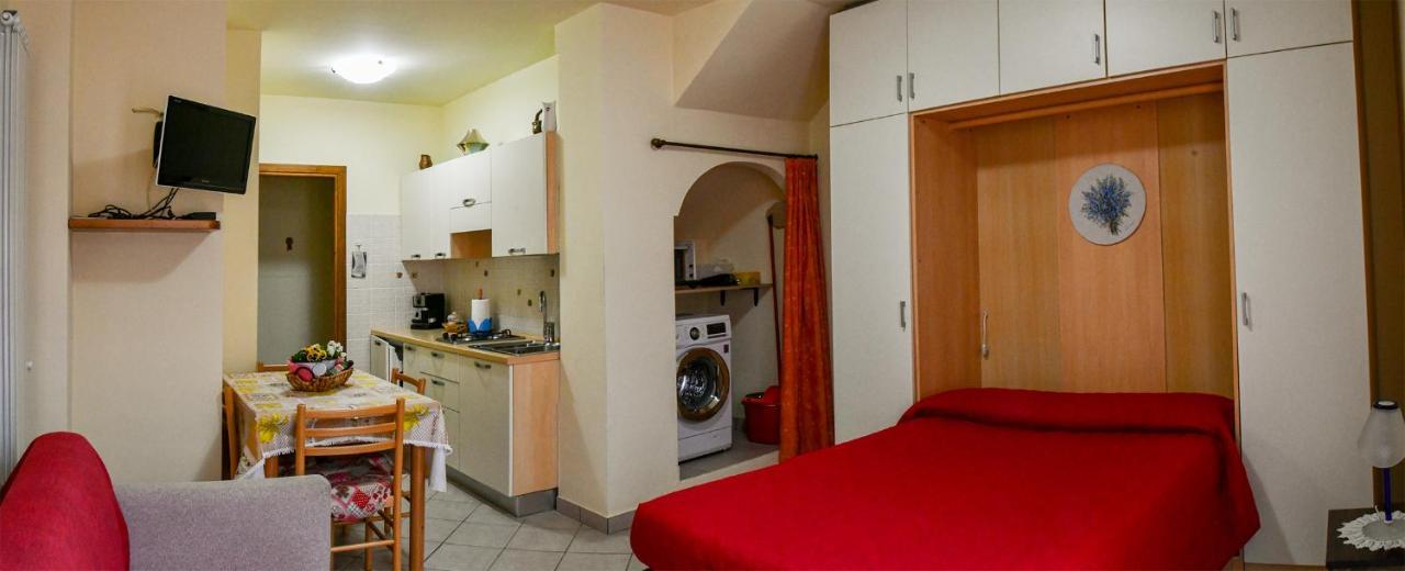 Gli Angeli Agriturismo Vila Cisano sul Neva Exterior foto