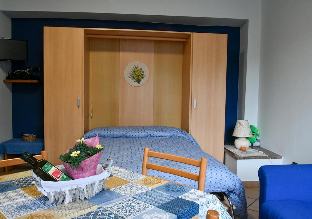 Gli Angeli Agriturismo Vila Cisano sul Neva Exterior foto