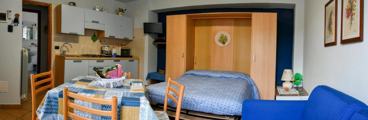 Gli Angeli Agriturismo Vila Cisano sul Neva Exterior foto