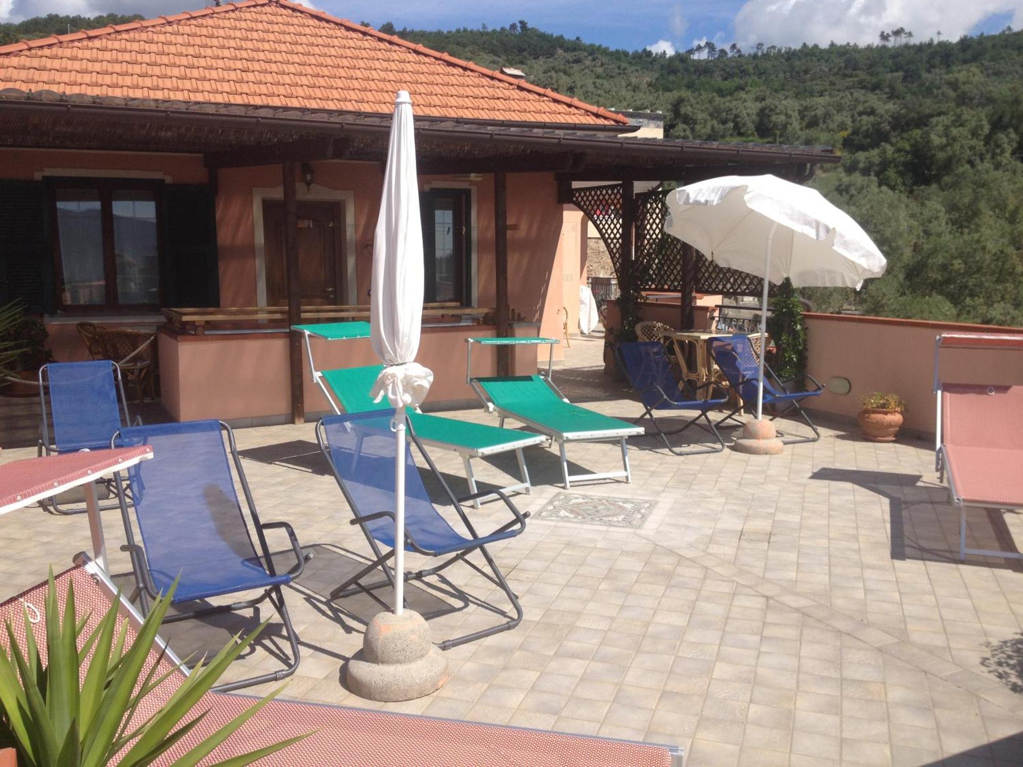Gli Angeli Agriturismo Vila Cisano sul Neva Exterior foto